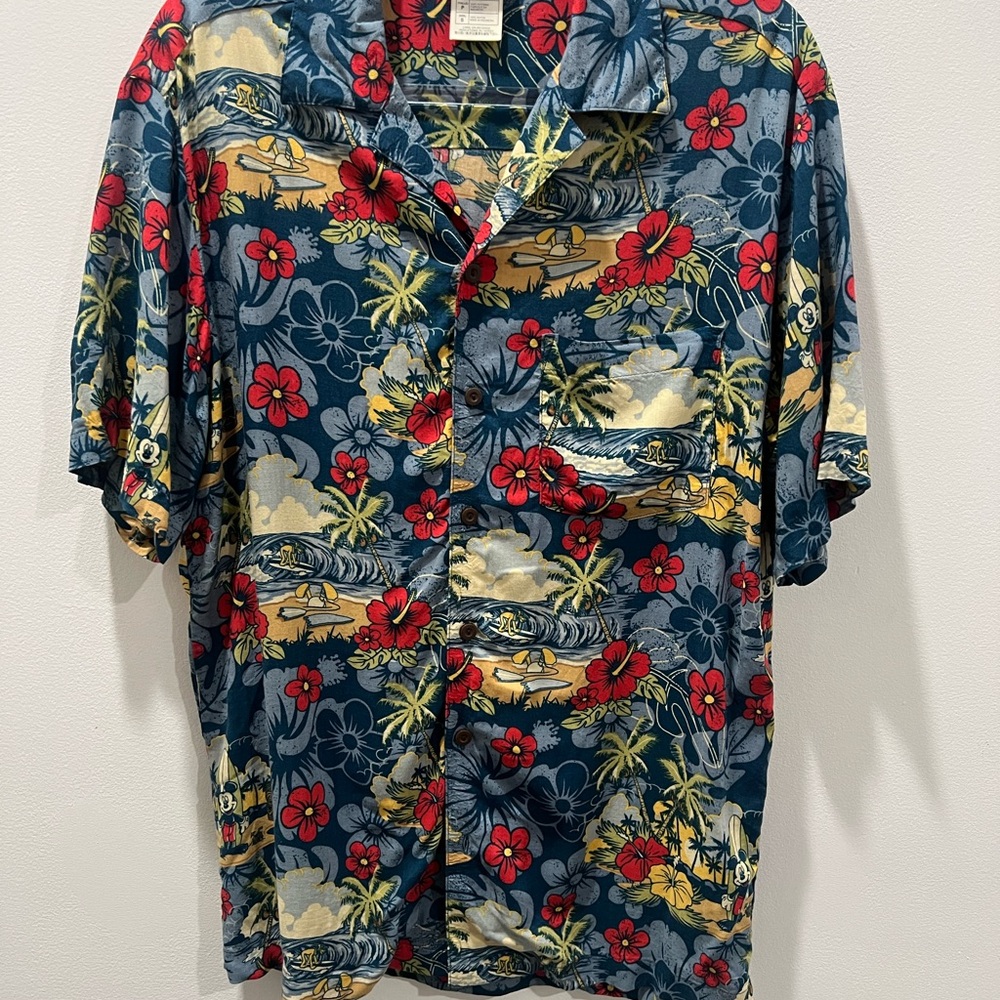 Disney Parks Aloha Hibiscus Button Down Collared Shirt Mens  Size: S